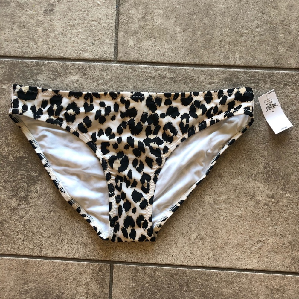 NWT Animal Print Bikini Set - Picture 3 of 6